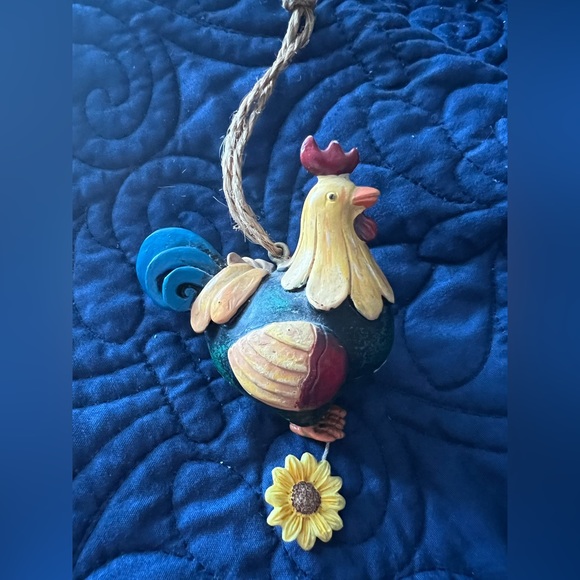 Folkart chicken hen rooster Christmas ornament. Twine hanger. Hanging sunflower - Picture 3 of 3